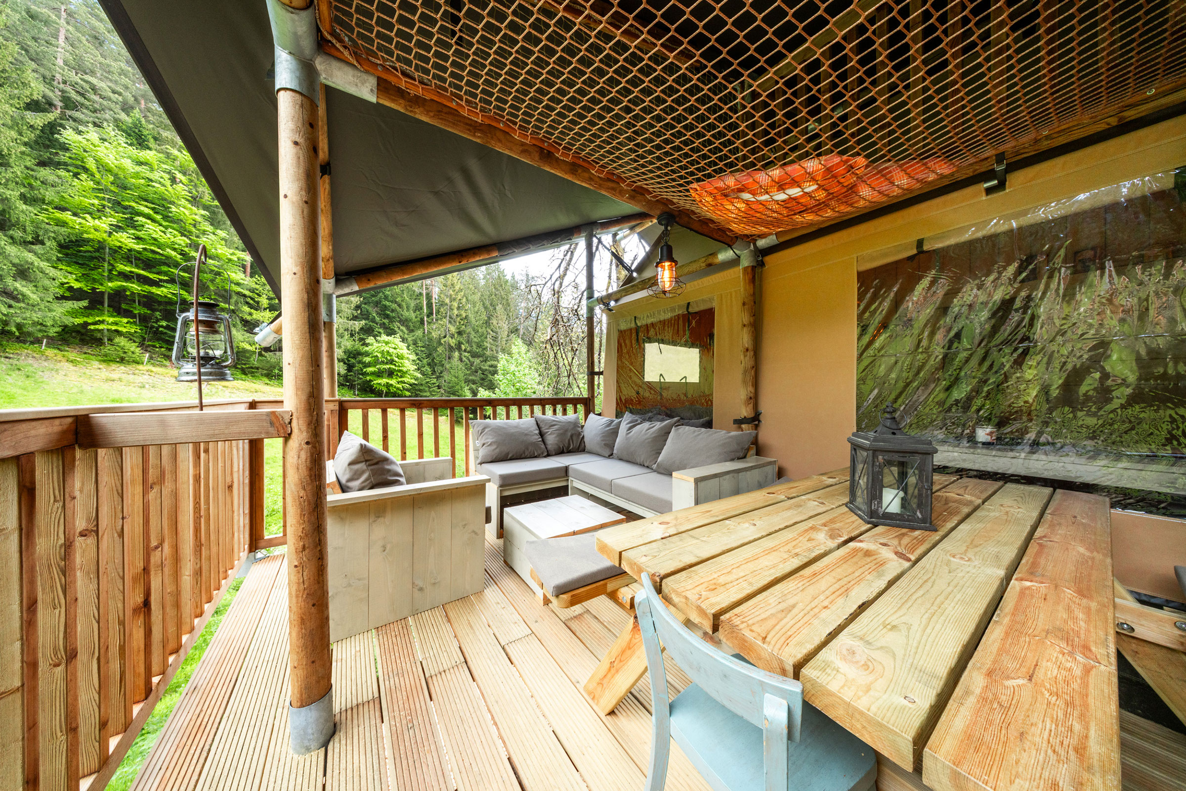 Baumhauszelt Wipfel Terrasse